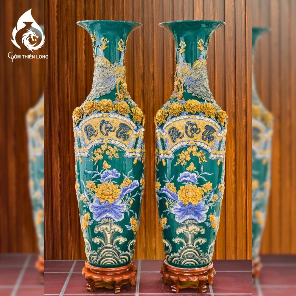 Bộ Đồ Thờ Bát Tràng Màu Xanh Lục Bảo Đắp Nổi 240101