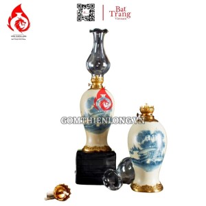 Đèn Dầu Thờ Bát Tràng Men Rạn Dáng Đùi Dế Vẽ Đồng Quê 230200