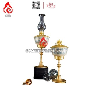 Đèn Dầu Thờ Bát Tràng Men Rạn Thời Trần Vẽ Chữ 230205