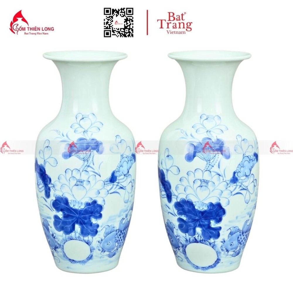 Lọ Hoa Bàn Thờ Men Lam Vẽ Sen Cá S230824