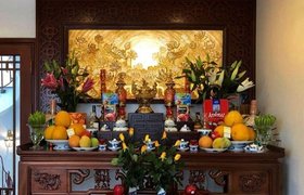 Lập bàn thờ gia tiên - cho sức khỏe tài lộc đủ đầy