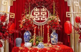 Tầm Quan Trọng Của Bàn Thờ Gia Tiên Trong Đám Cưới