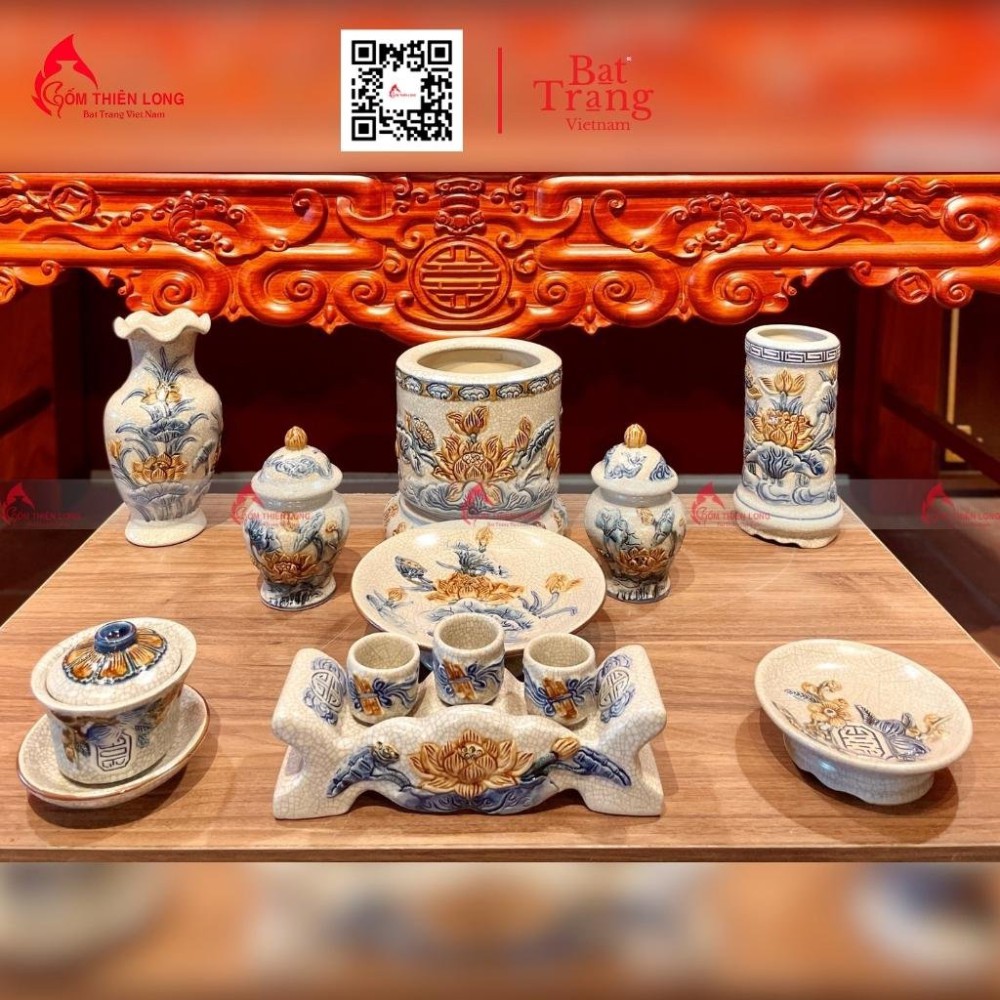 Bát Hương Men Rạn Đắp Nổi Hoa Sen 236638