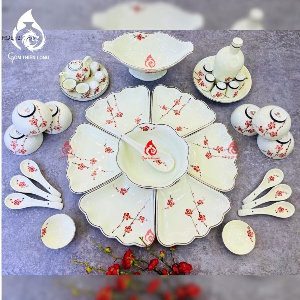 Bộ Bát Đĩa Hoa Mặt Trời Vẽ Đào Đỏ 230905