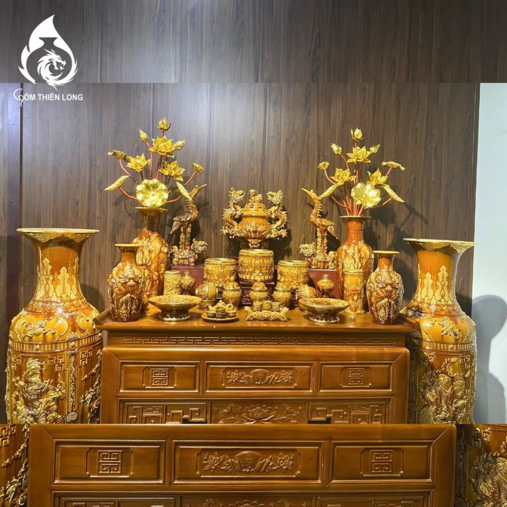 Bộ Kỷ Chén Thờ Men Vàng Hoàng Thổ Đắp Rồng 231063