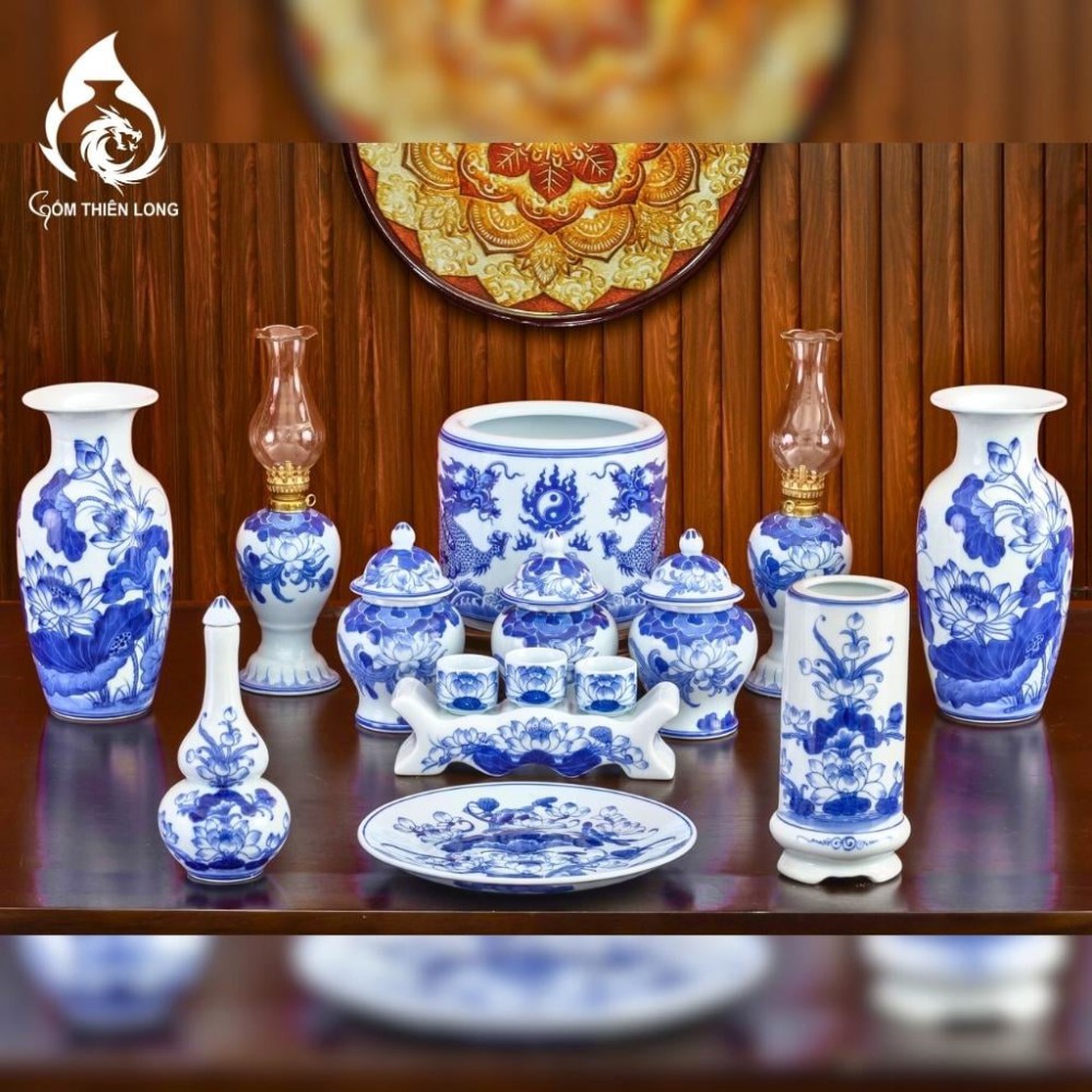 Chóe Thờ Bát Tràng Men Lam Vẽ Hoa Sen 230239