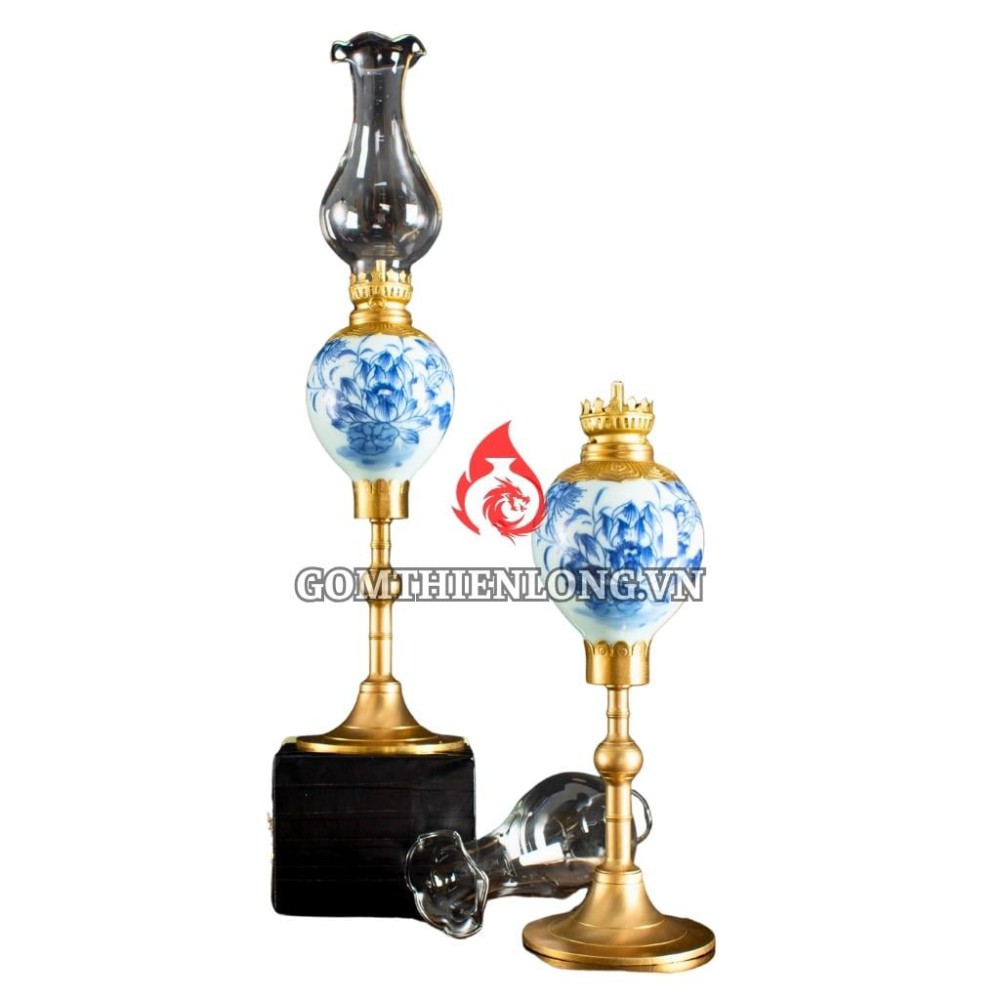 Đèn Dầu Thờ Bát Tràng Dáng Lê Vẽ Sen 230219
