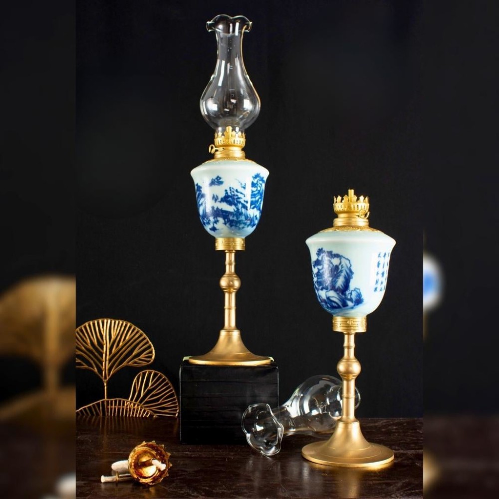 Đèn Dầu Thờ Bát Tràng Dáng Tống Vẽ Sơn Thủy 230229