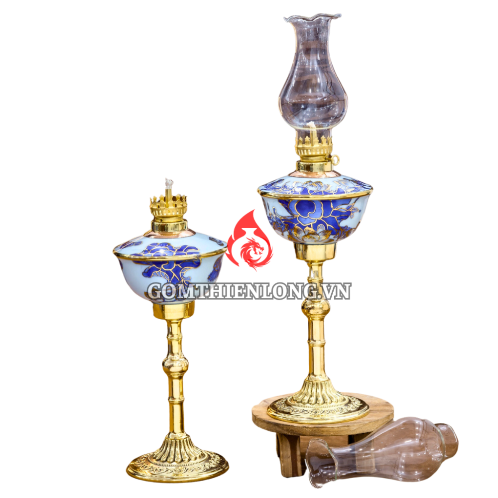 Đèn Dầu Thờ Bát Tràng Chân Đồng Vẽ Vàng Hoa Sen 230145