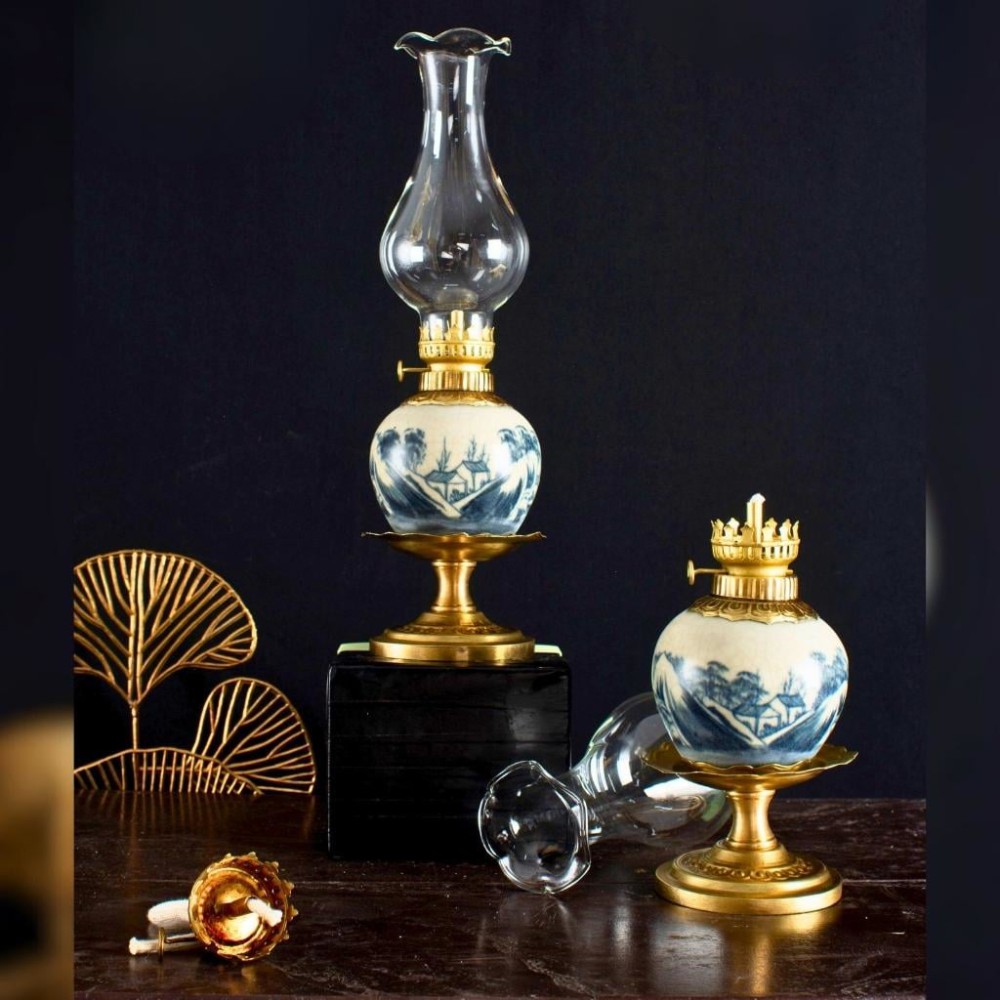 Đèn Dầu Thờ Bát Tràng Men Rạn Dáng Lê Vẽ Sơn Thủy 230201