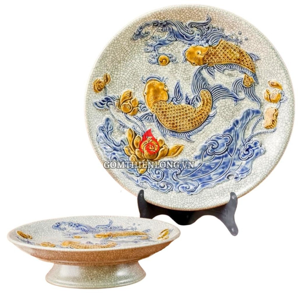 Mâm Bồng Sứ Bát Tràng Men Rạn Đắp Nổi Sen Cá 231116