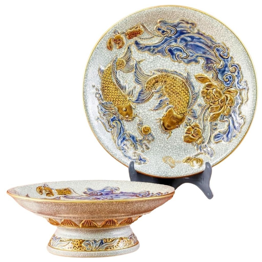 Mâm Bồng Sứ Bát Tràng Men Rạn Đắp Nổi Vẽ Vàng Sen Cá 231117