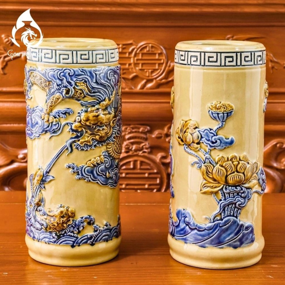 Ống Đựng Nhang Bằng Sứ Men Vàng Hoàng Tộc Đắp Nổi Hoa Sen 231094